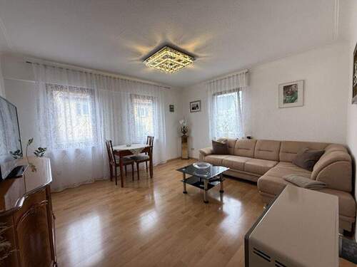 EG Wohnzimmer - 6 Zimmer Mehrfamilienhaus, Wohnhaus zum Kaufen in Ludwigsburg