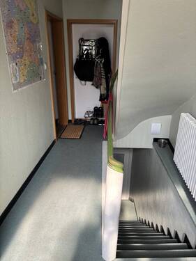 Treppenhaus im rechten Gebäudeteil - 