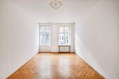Zimmer mit französischem Balkon - Klassik im Kiez - Zeitlose Details und urbanes Lebensgefühl im Samariterviertel