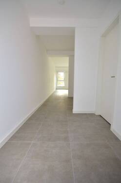 Eingangsbereich / Flur - 1 Zimmer Etagenwohnung zum Kaufen in Frankfurt am Main