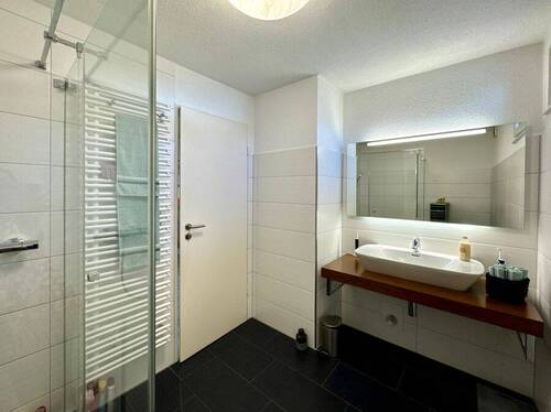 OG Badezimmer Ansicht 2 - 