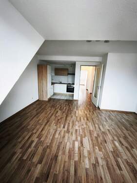 IMG_20251209_105758 - 2 Zimmer Etagenwohnung zur Miete in Leipzig