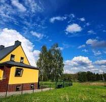 Fernblick in Randlage – Familienhaus mit Terrasse, Garten & Vollkeller - Bad Lausick