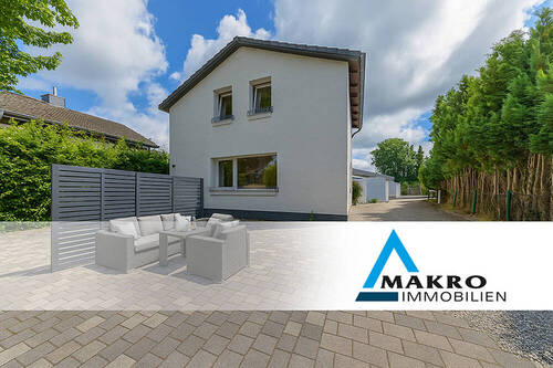 Titel - 3D VIRTUAL TOUR - Stadthaus für den kleinen Haushalt in Lieth Elmshorn