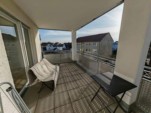 Balkon - 2 Zimmer Etagenwohnung zum Kaufen in Maintal
