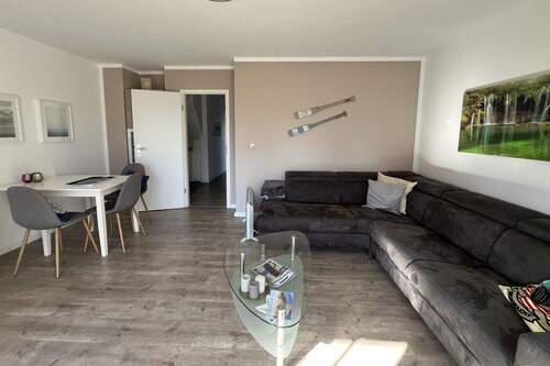 24408971_1-Wohn- und Essbereich.jpg - Doppelhaushälfte mit 100,00 m&sup2; in Brodersby zum Kaufen