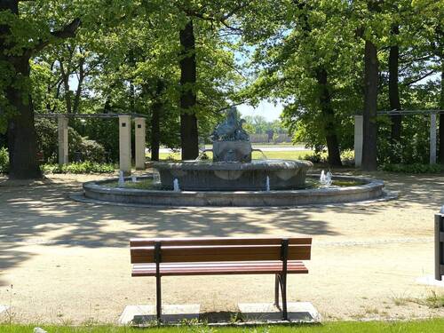 Schwanenbrunnen - 