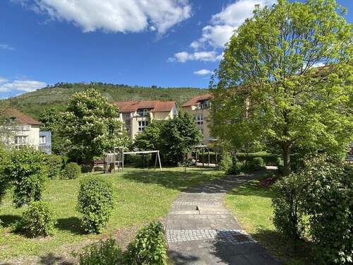 Gemeinschaftliches, sonniges und grünes Grundstück - 2 Zimmer Etagenwohnung zum Kaufen in Jena