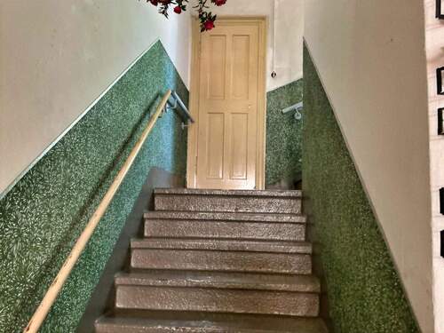 Treppe zum Obergeschoss - 