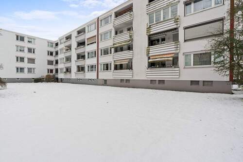 Bild 2 - 3 Zimmer Etagenwohnung zum Kaufen in Bremen