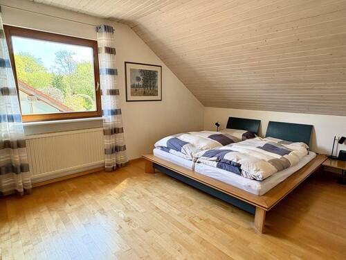 Kind 1 Dachgeschoss - 