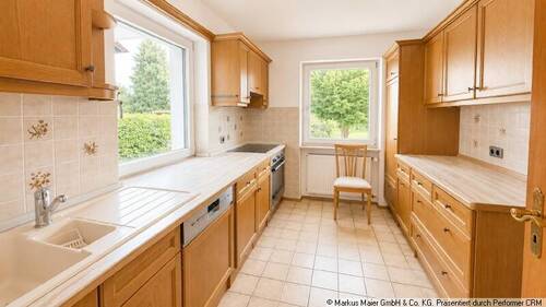 EG_Küche - 5 Zimmer Mehrfamilienhaus, Wohnhaus in Kirchheim
