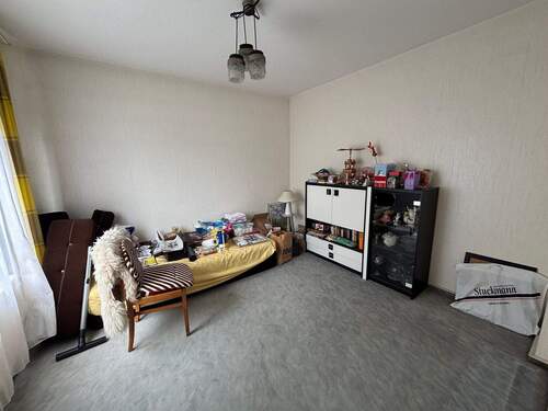 Teilansicht vom Schlafzimmer - Doppelhaushälfte mit 105,00 m² in Neukirchen-Vluyn zum Kaufen