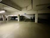 Tiefgarage mit Doppelparkern III - 