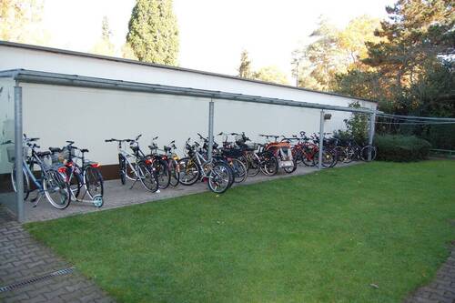 Fahrradabstellplatz - 