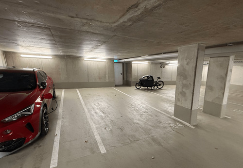 Tiefgaragenstellplatz - Garage, Stellplatz in Berlin zum Kaufen