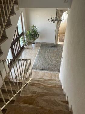 Bild 3 - 6 Zimmer Einfamilienhaus in Seligenstadt