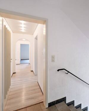 Wohnungseingang - Etagenwohnung mit 83,00 m&sup2; in Welzheim zum Kaufen