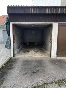 Garage - 