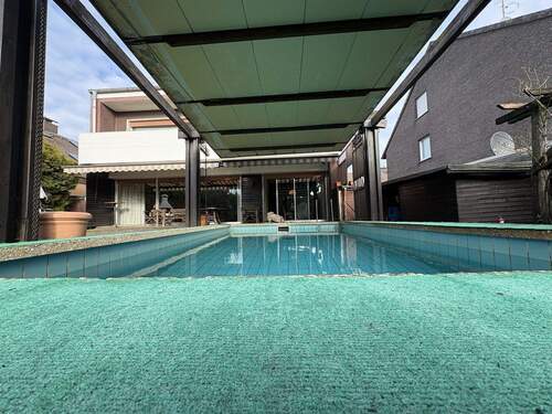 Terrassenpool - 