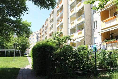 Eichenstraße 30-43 - 2 Zimmer Etagenwohnung zur Miete in Gera