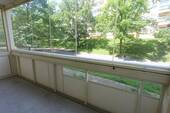 Balkonaussicht - Etagenwohnung mit 50,30 m&sup2; in Gera zur Miete