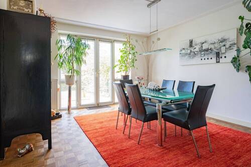Bild 3 - 8 Zimmer Doppelhaushälfte in Krefeld / Kempener Feld/Baackeshof