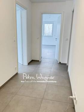 Bild 3 - 4 Zimmer Etagenwohnung in Freiburg