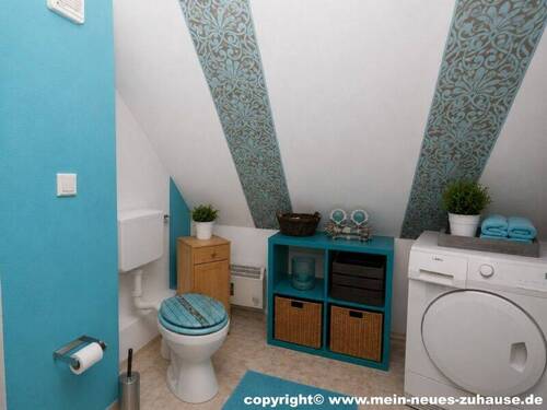 Bild 15 Bad Dachgeschoss Ansicht 1 - 
