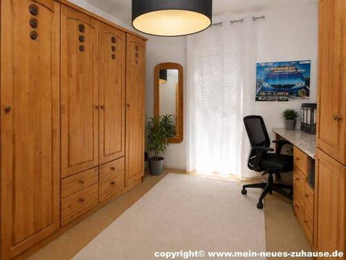 Bild 9 Zimmer 1 Obergeschoss - 