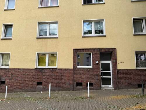 Helmholtzplatz 1 - Renovierte 2-Zimmer-Wohnung in Essen-Altendorf