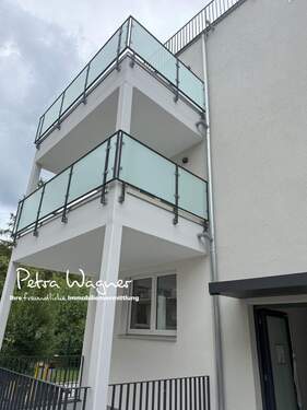 Bild 3 - 4 Zimmer Etagenwohnung in Freiburg