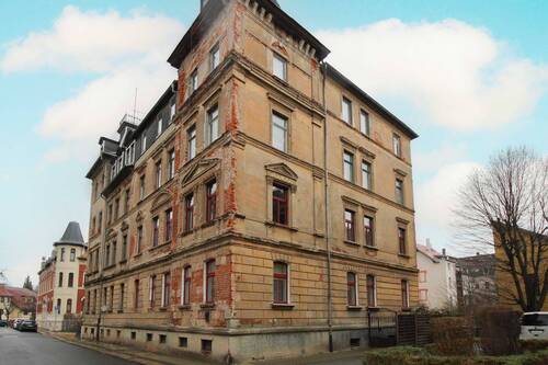 Außenanischt - Altbau-Mehrfamilienhaus mit Denkmalschutz und Entwicklungspotenzial in Altenburg