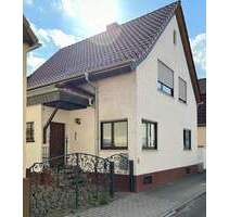Schnell besichtigen | Freistehendes 2-Familienhaus mit Garage - Lampertheim