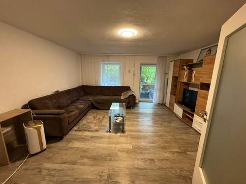 Wohnzimmer - gepflegte 3-Zimmerwohnung in Gunzenhausen