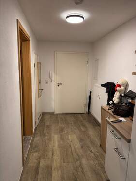 Flur - 3 Zimmer Etagenwohnung zur Miete in Gunzenhausen