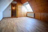 75-Zimmer Spitzboden - 