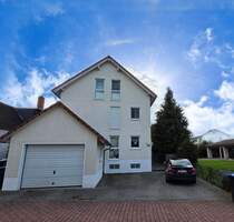 Sonnendurchflutete 3-Zimmer-Etagenwohnung im Dreifamilienhaus - Karben Petterweil