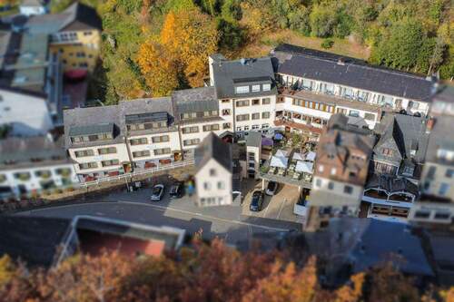 Außenansicht - Charmantes Rheinpanorama-Hotel in Kamp-Bornhofen - Einzigartige Investitionsgelegenheit