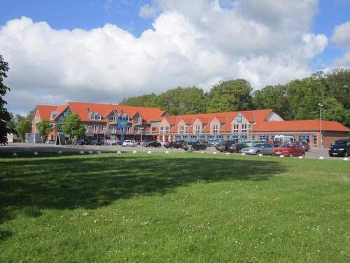 4 - Etagenwohnung mit 183,80 m&sup2; in Hage zum Kaufen