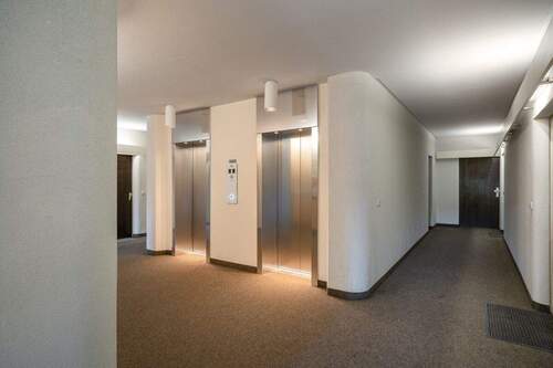 Moderne Aufzüge - 