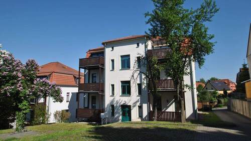 Rückansicht - Traumwohnung zur Eigennutzung mit Balkon