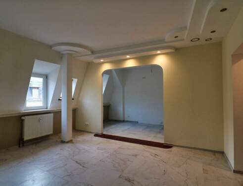 Wohnzimmer - Deckengestaltung inkl. Spots - Exklusivsanierung - Kleinod im Dachgeschoss mit luxuriöser Ausstattung