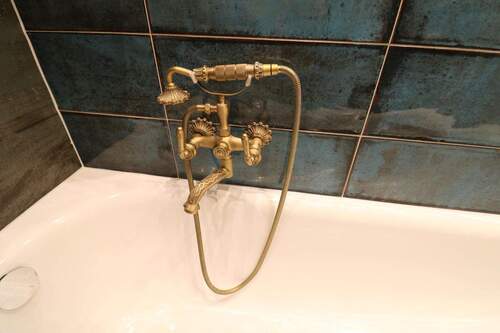 Armatur Badewanne - 2 Zimmer Etagenwohnung in Plauen