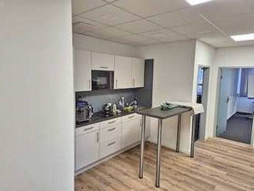 Teeküche 3. OG - Büro mit 136,00 m&sup2; in Augsburg zur Miete