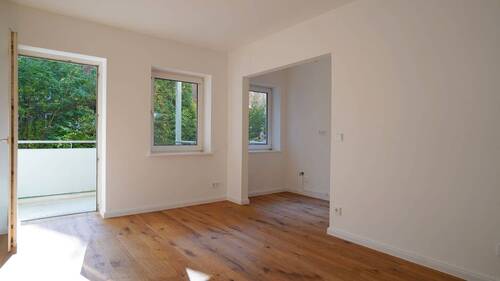 Willkommen - 2 Zimmerwohnung mit Balkon und Garten in ruhiger Toplage von Hamburg Altona