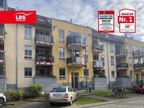 Strassenansicht Ahornring - Helle, gemütliche, vermietete Zweizimmerwohnung in Hafennähe