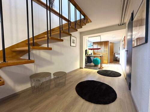 ... mit geräumigem Flurbereich! - 