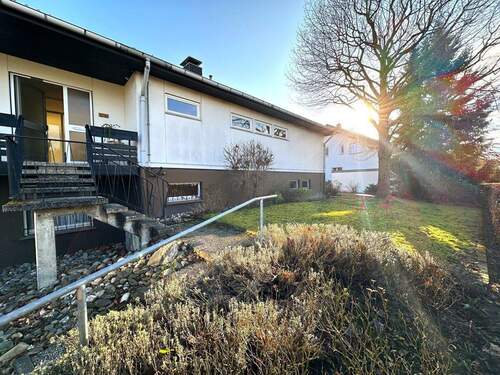 Ein schöner Empfang … - 6 Zimmer Einfamilienhaus zum Kaufen in Königswinter