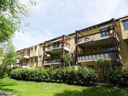 Rückansicht - Traumhafte 3-Zimmer-Wohnung im schönen BogenhausenOberföhring